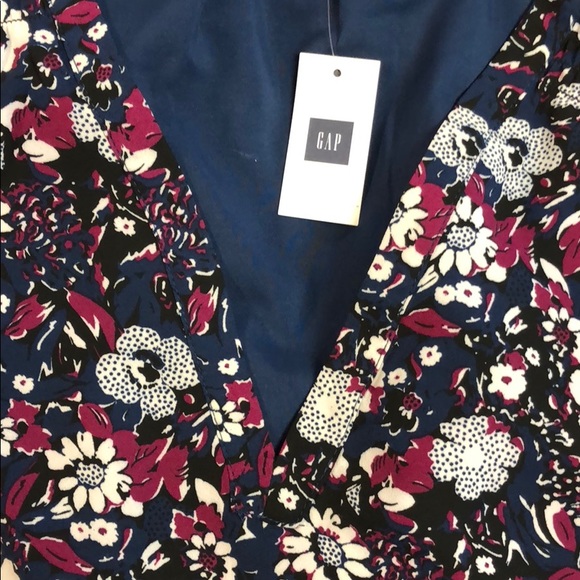 Dress - Picture 3 of 8